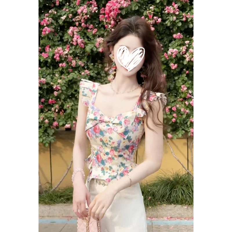 【油画少女】郁金香油画少女飞飞袖短款上衣设计感小众别致碎花上衣