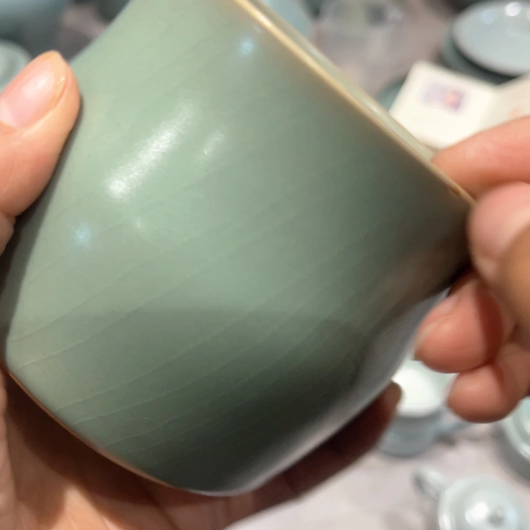 韭***菜杯子陶仿古的风格也有着一副迷人