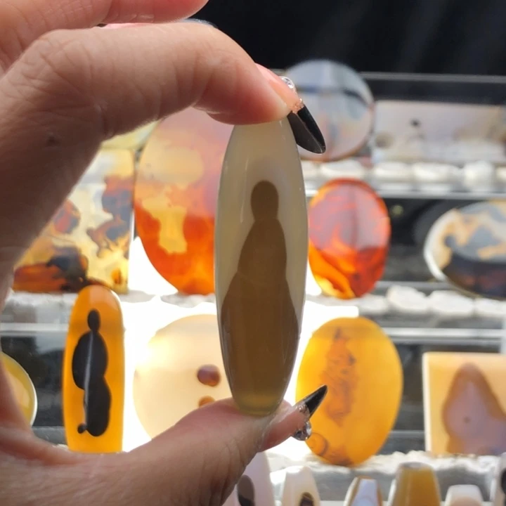 玛瑙/玉髓颈饰未镶嵌310