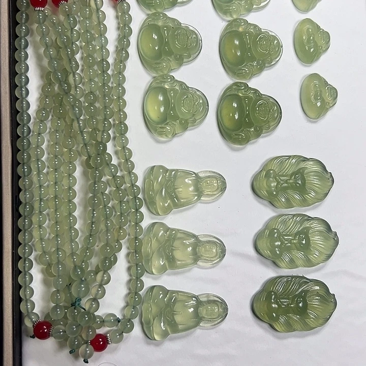 蛇纹石玉颈饰未镶嵌?*祥