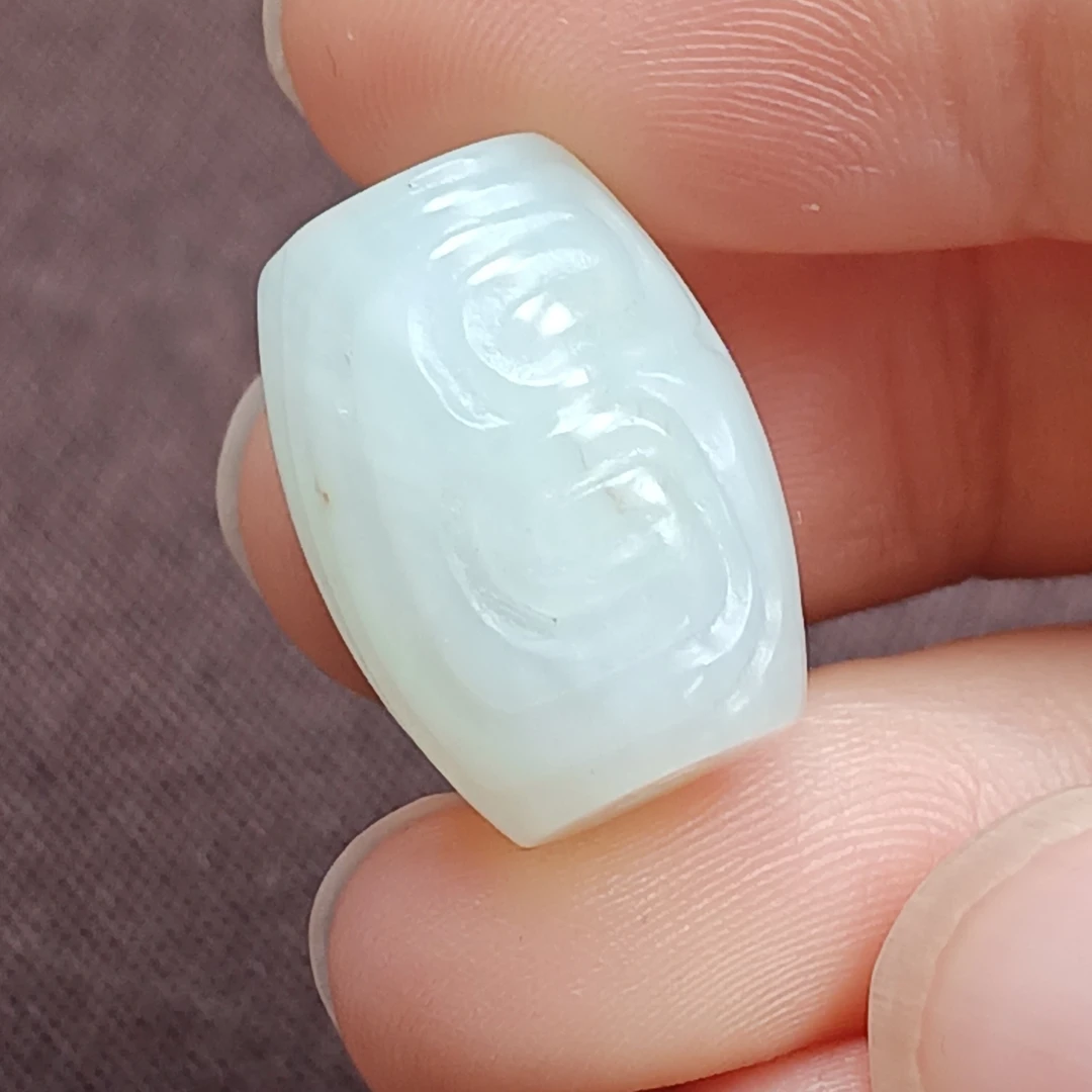 燕子古珠,和田玉吊坠19.4×14