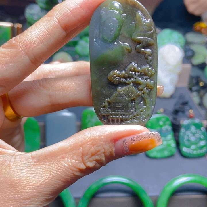 颈饰未镶嵌和田玉