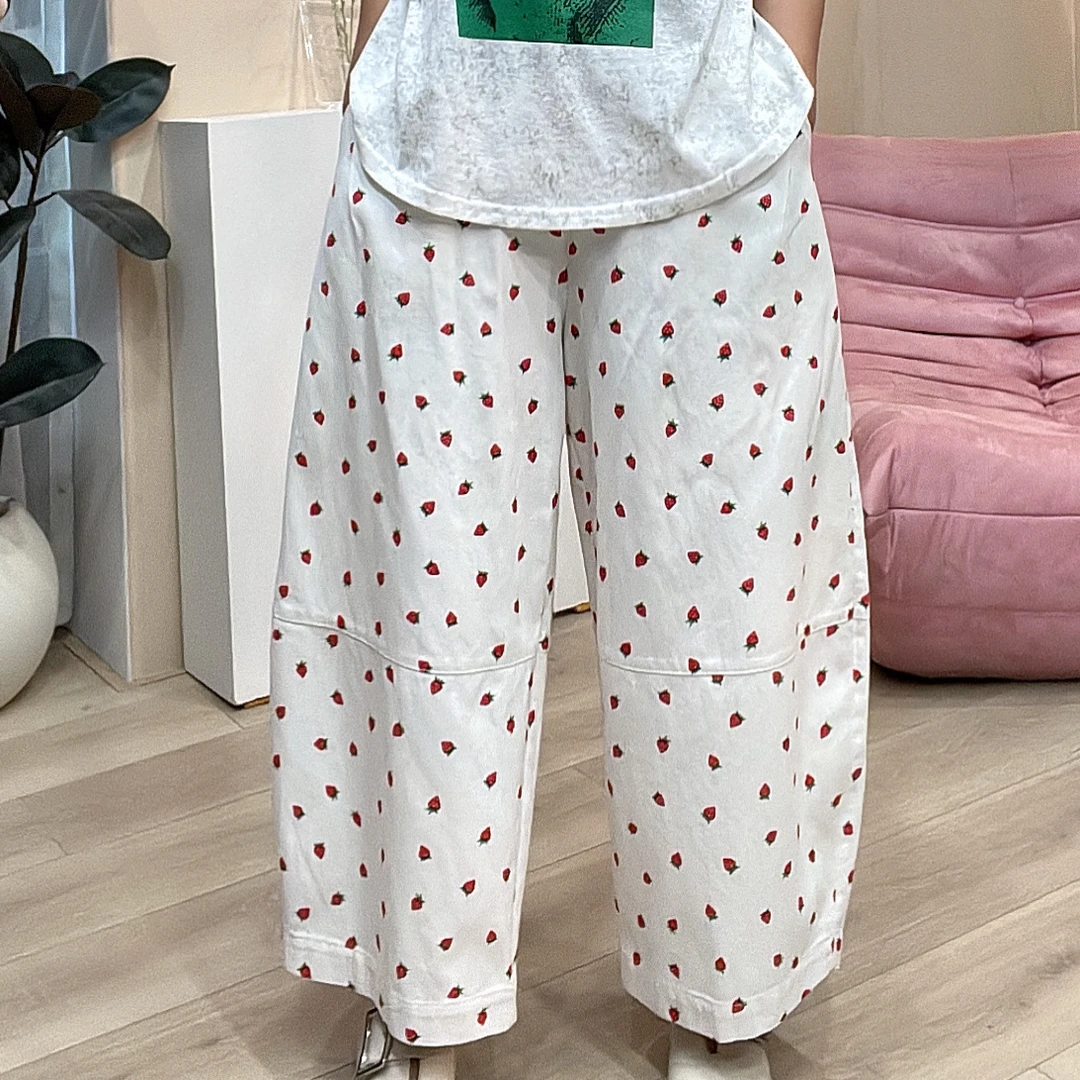 589欧货爆款草莓印花大版弯型九分休闲裤女