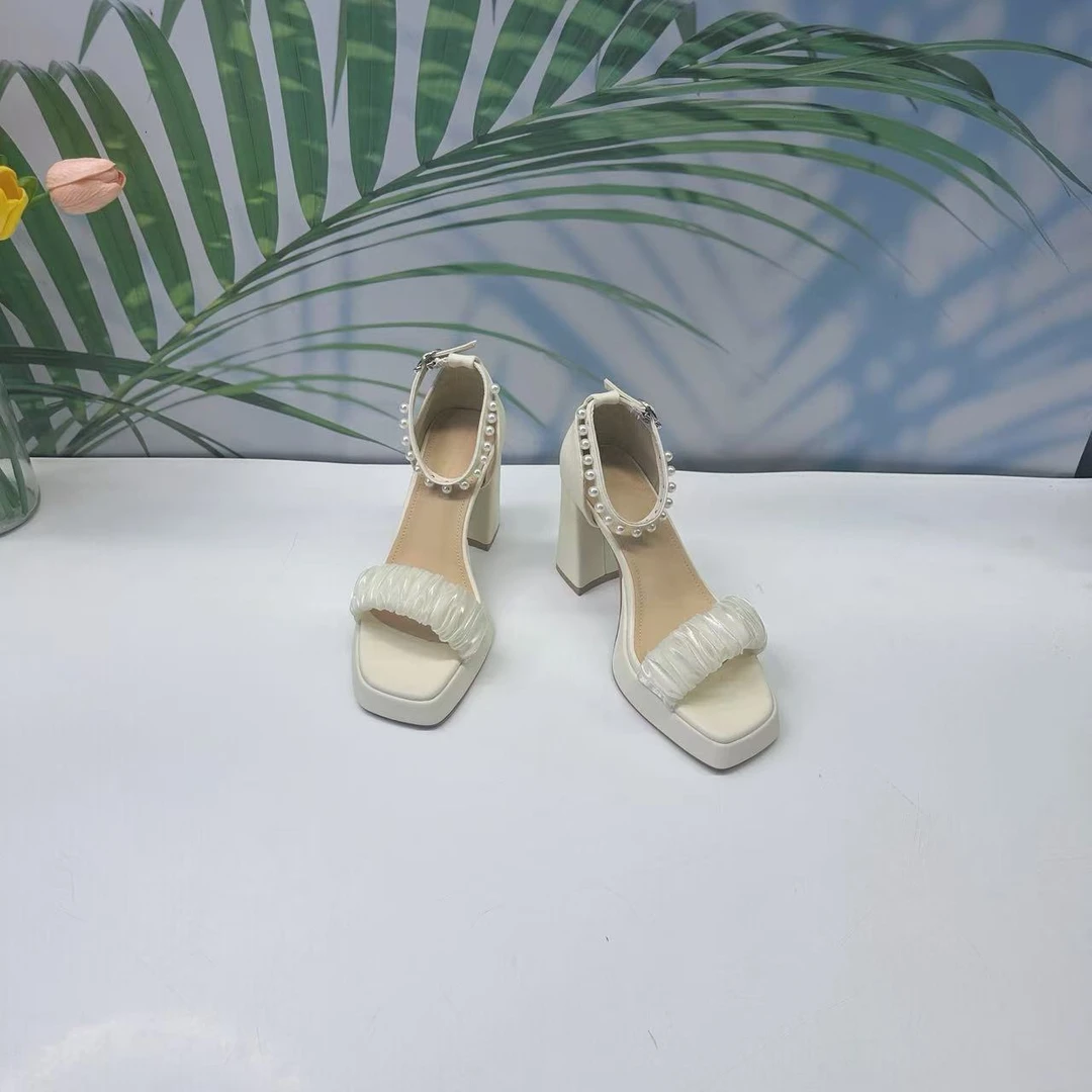 小强家女鞋 芽儿家新款百搭女凉鞋（Y499-51-2）（W34AYV2625314）