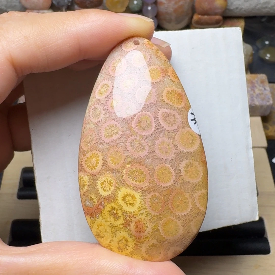 硅化玉未镶嵌大水滴
