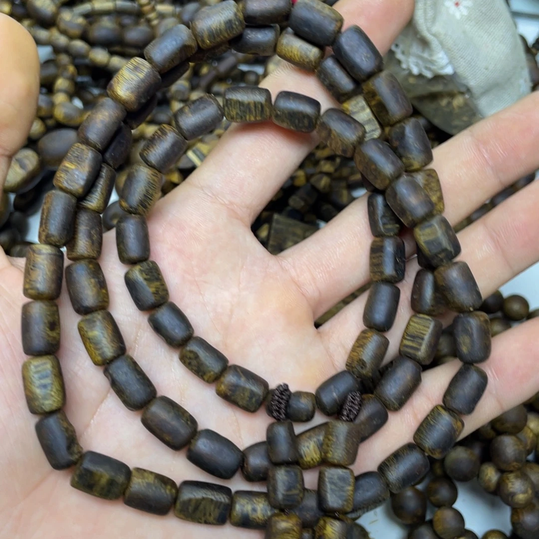 沉香碎屑沉香+0.8沉水浮板头多圈30克加