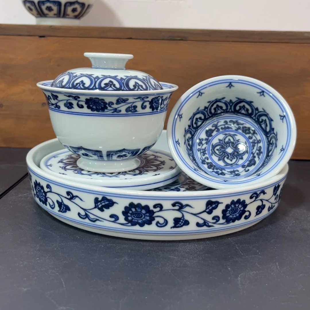 手绘仿明宝相四件套