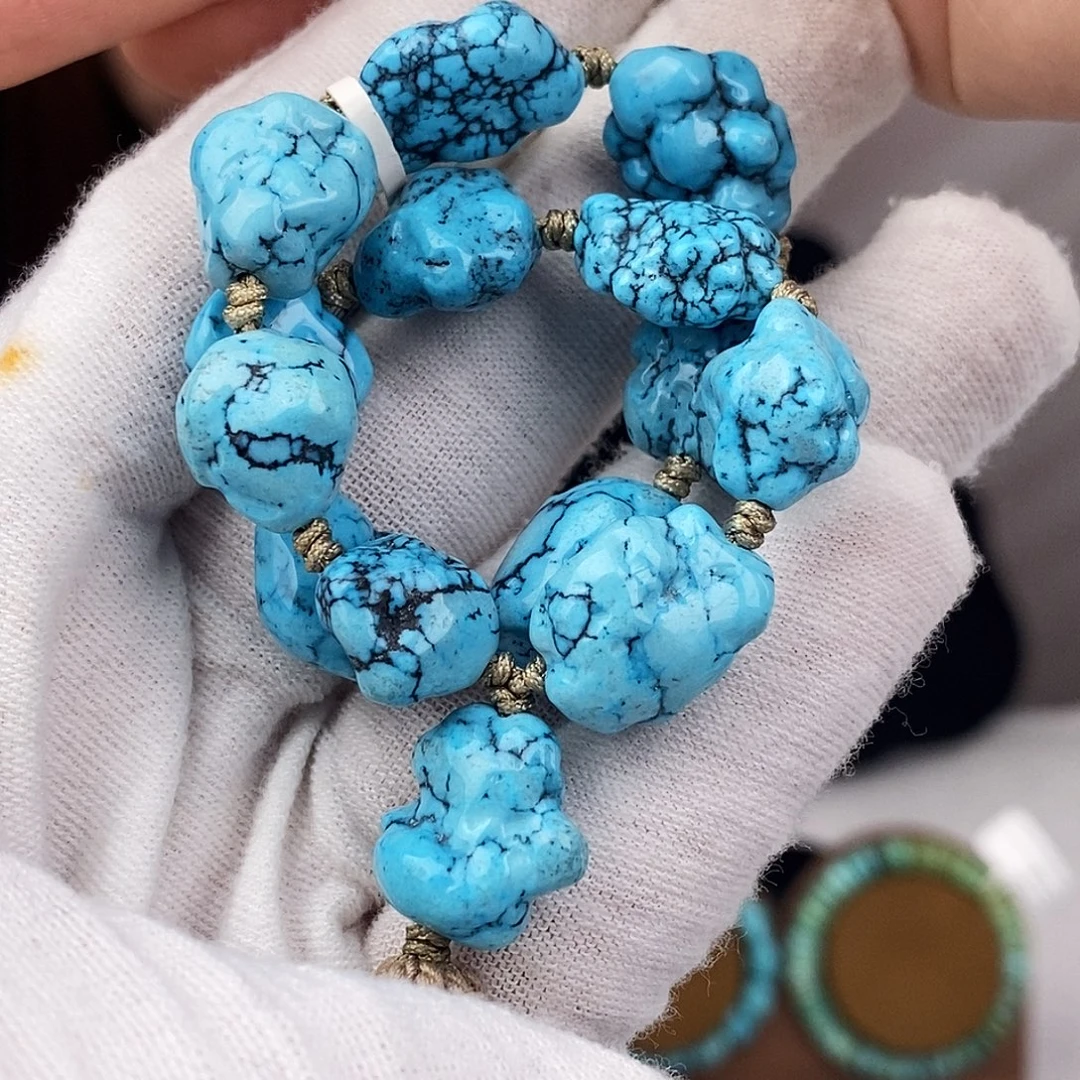 绿松石未镶嵌原矿