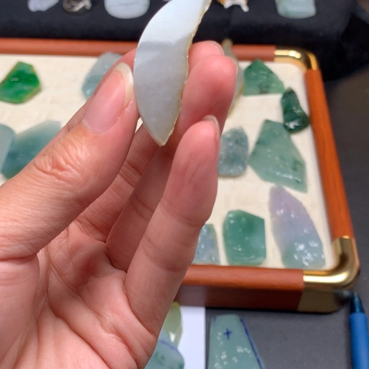 翡翠未镶嵌手链3333333