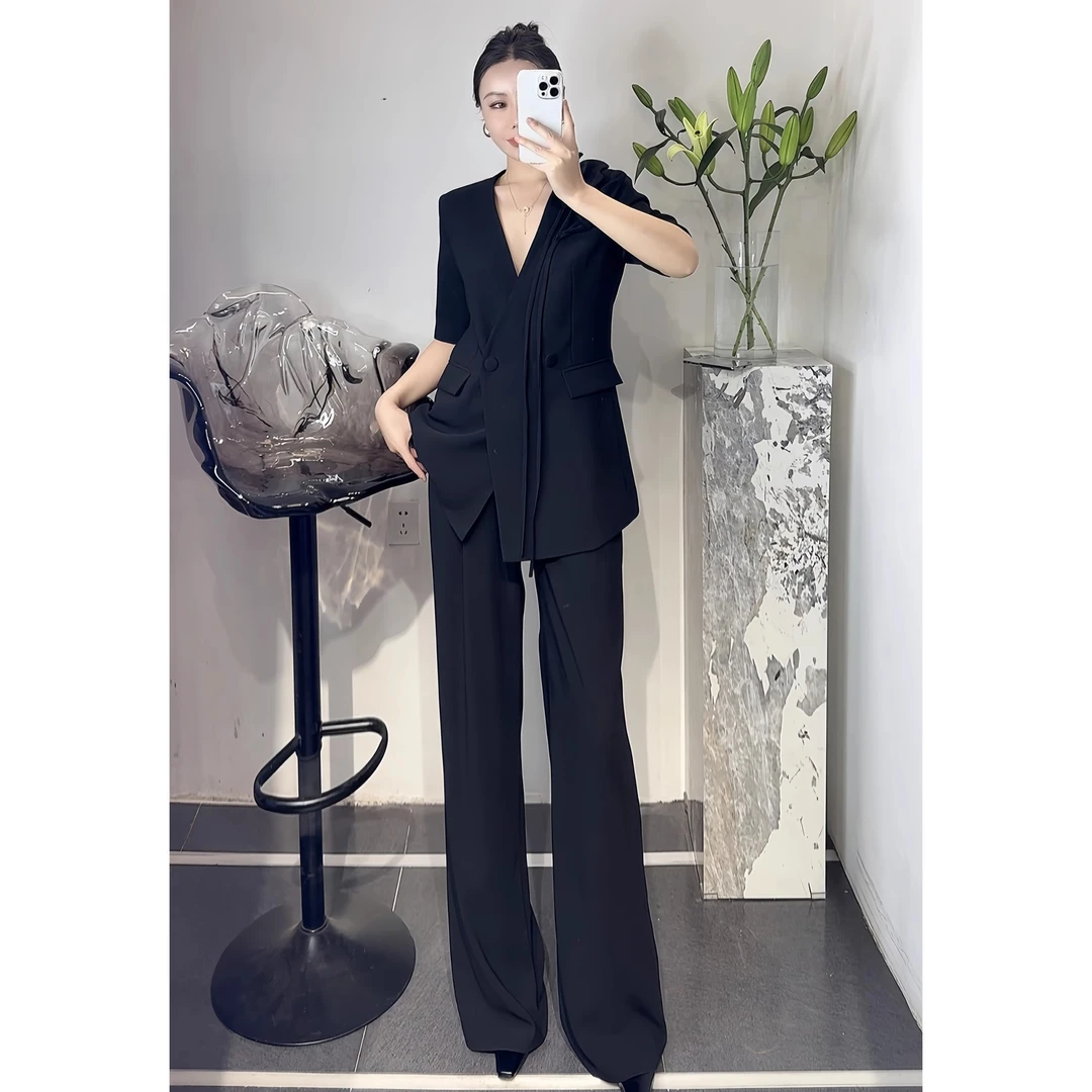 小众炸街高级感女装2025夏款新款黑色气质职业正装通勤西装套装女
