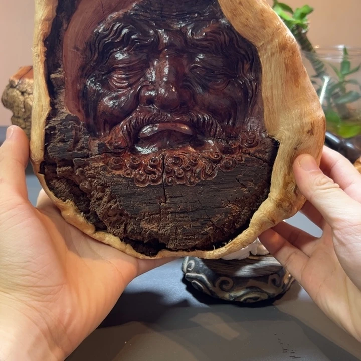 刘***念木荔枝木达摩脸摆件