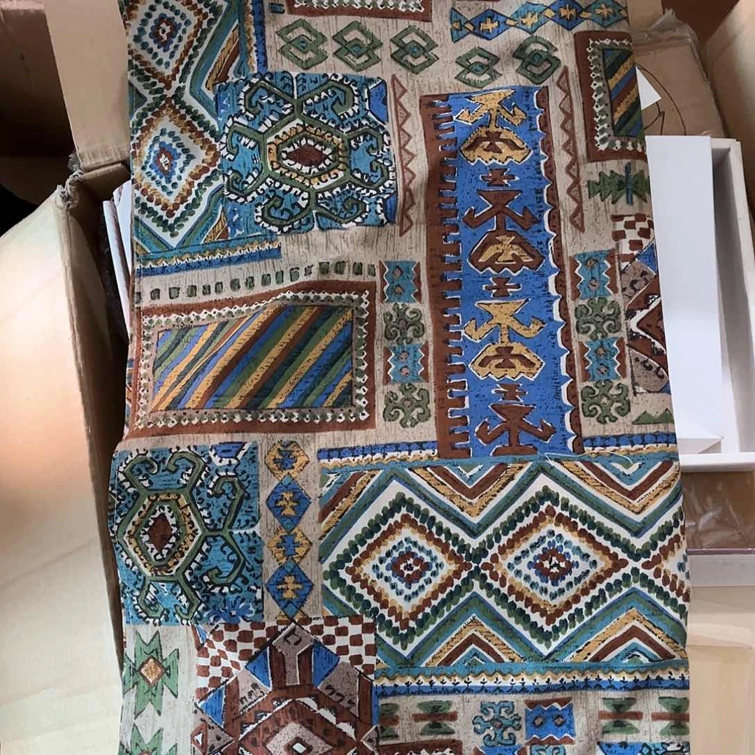 盖碗在家待一晚上了我不累