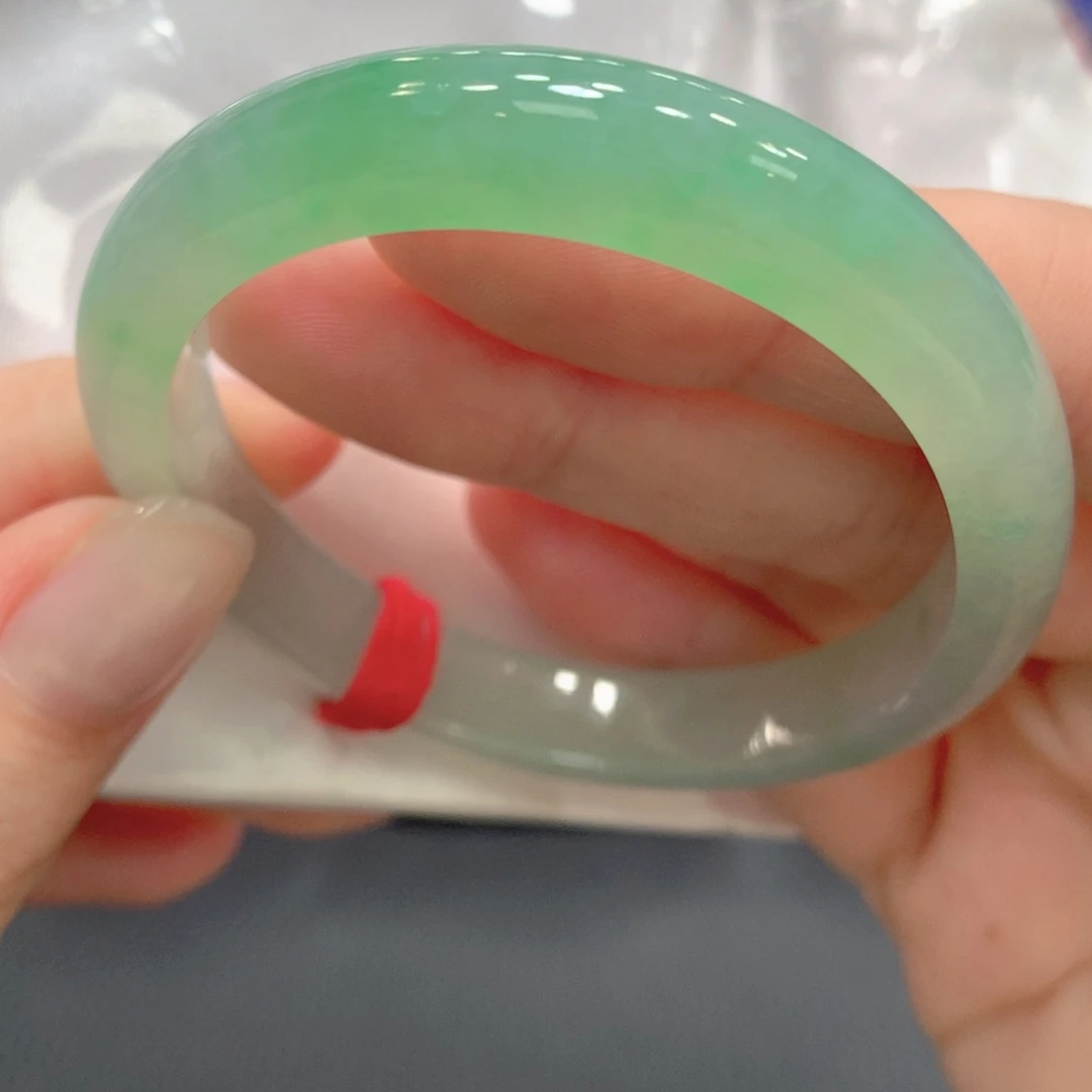 翡翠未镶嵌手镯贵妃17