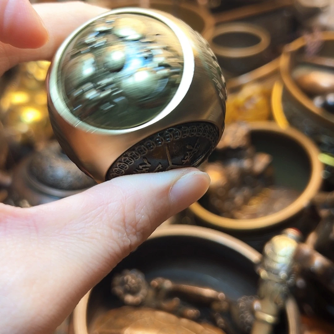精美铜器工艺品等