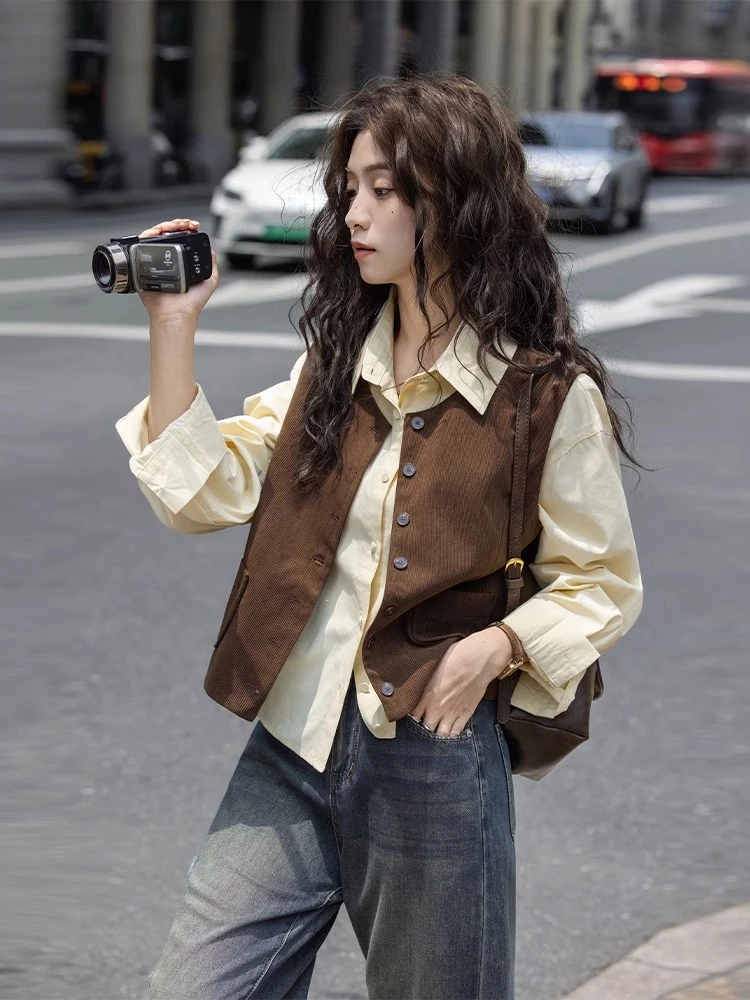 2025春季新款韩系穿搭高级感黄色衬衫咖色马甲牛仔裤显瘦三件套女