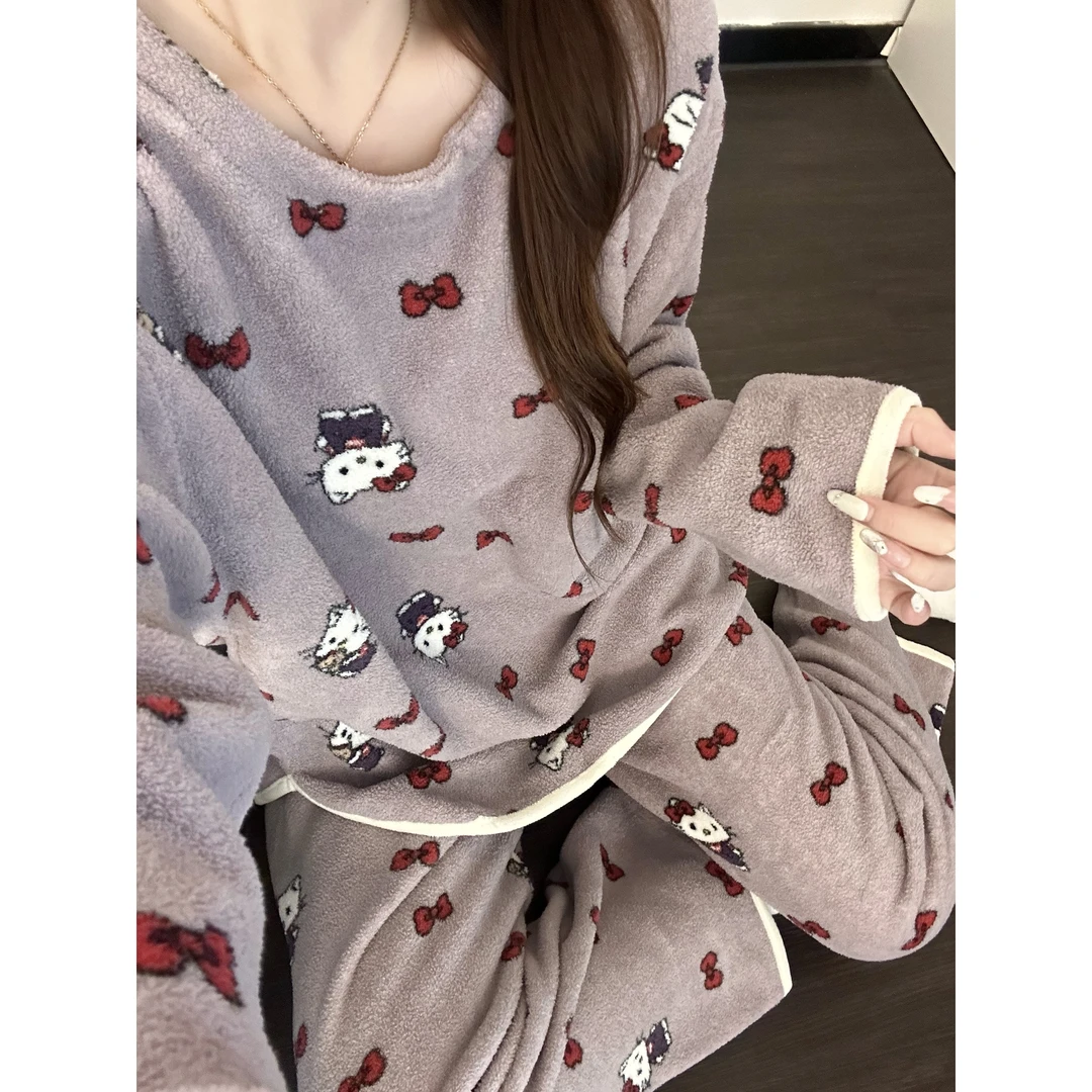 可爱kitty蝴蝶结法兰绒睡衣女冬季新款加厚保暖家居服套装可外穿