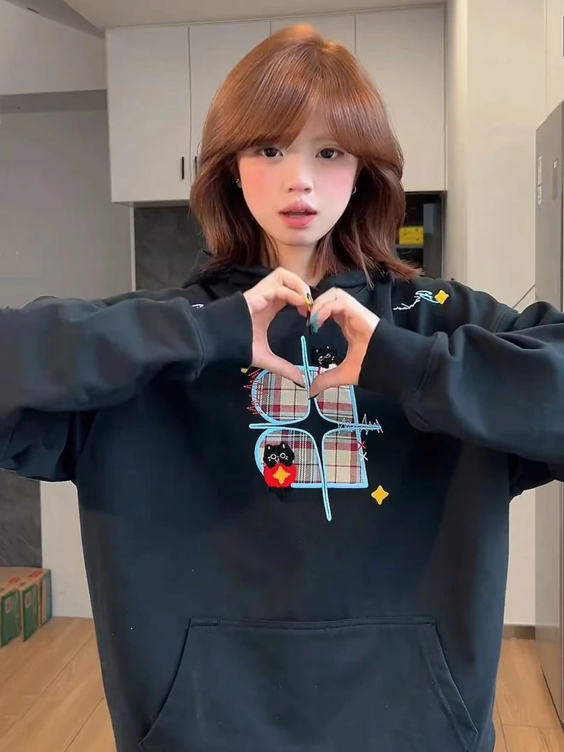 韩版学院风创意毛巾绣连帽卫衣女宽松休闲连帽卫衣秋冬季帽衫上衣