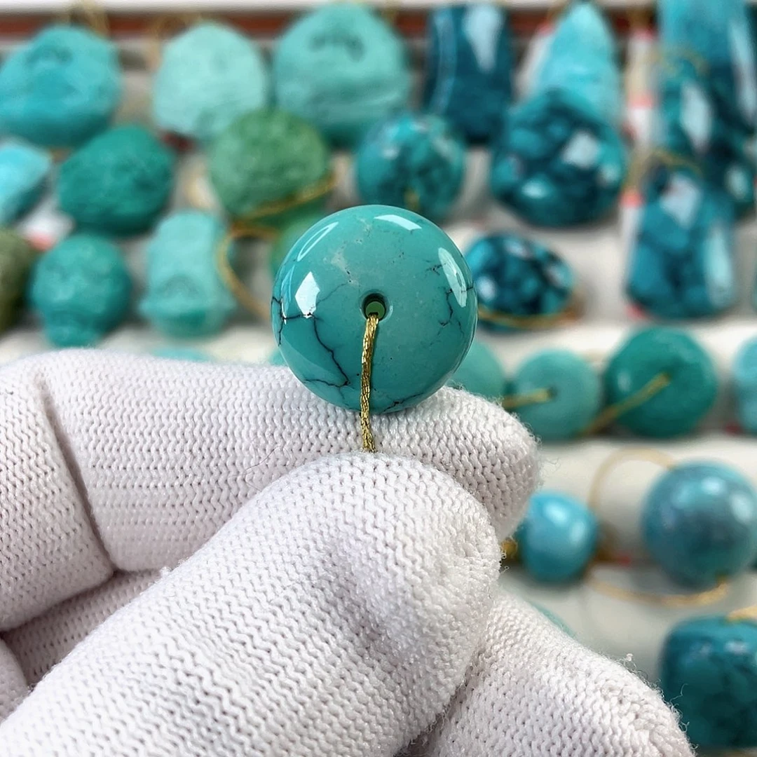 绿松石未镶嵌挂件直径17.6