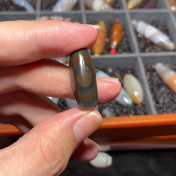 玛瑙/玉髓散珠_HEIMORI 天然天珠