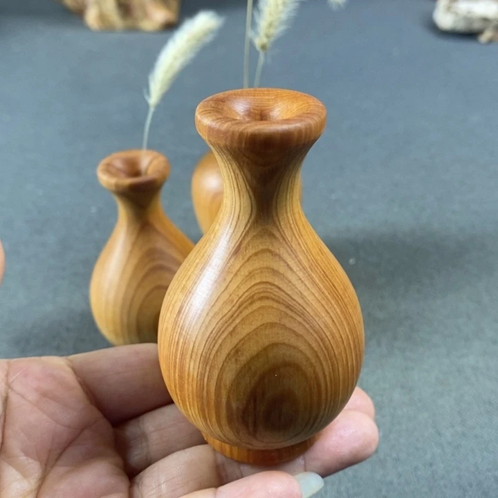 柏木龙*哲崖柏手工艺品
