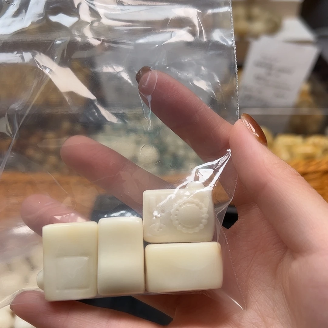 咕***咕手串菩提根/象牙果瑕疵四颗