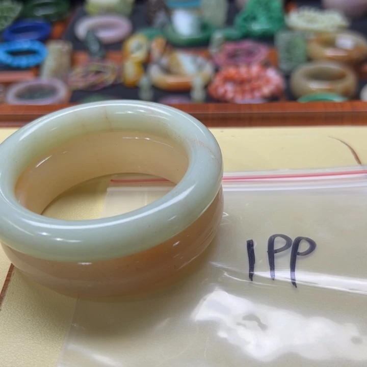 未镶嵌手镯石英质玉陌*199