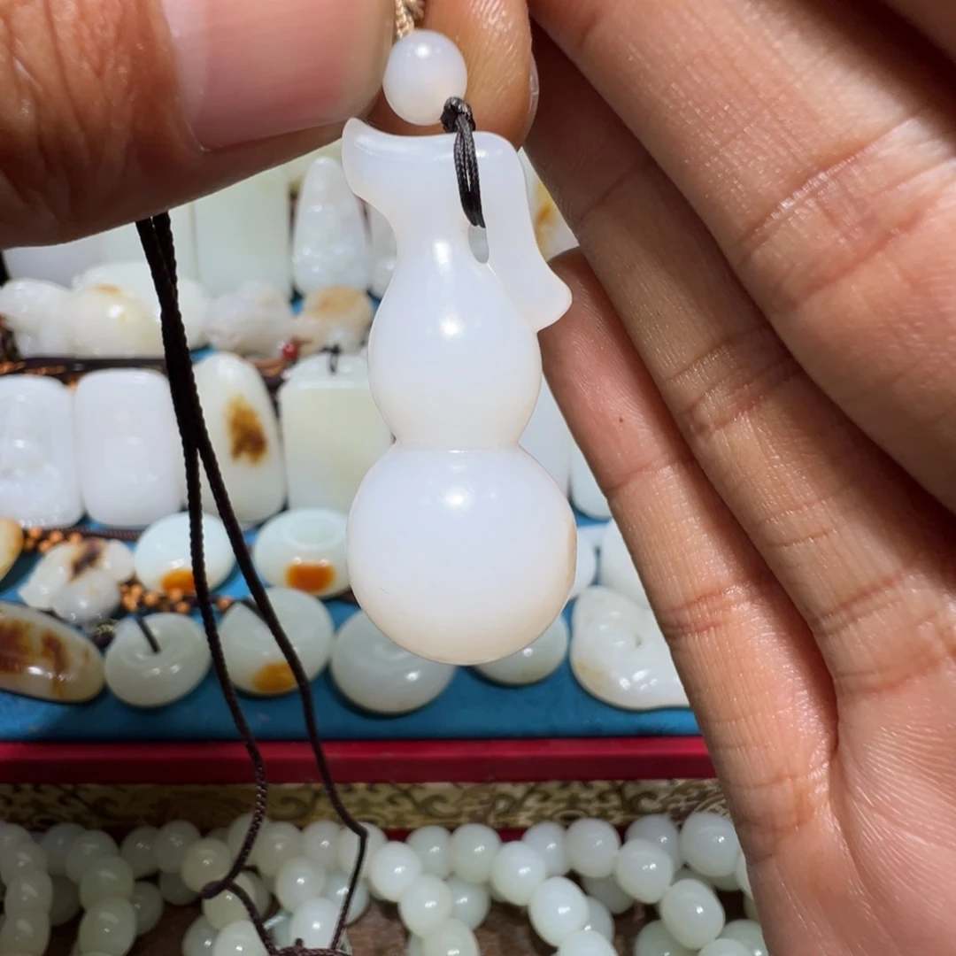 好***哥和田玉未镶嵌吊坠(不含链)