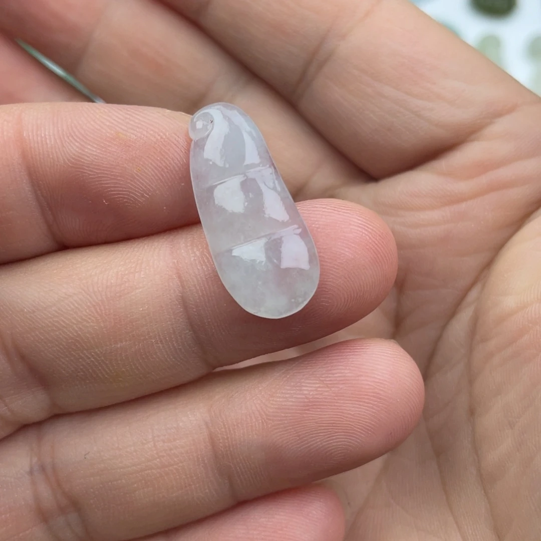 定制翡翠未镶嵌豆子