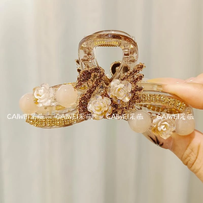 C1097秋冬新款珠珠山茶花天鹅抓夹9cm精致优雅百搭气质抓夹