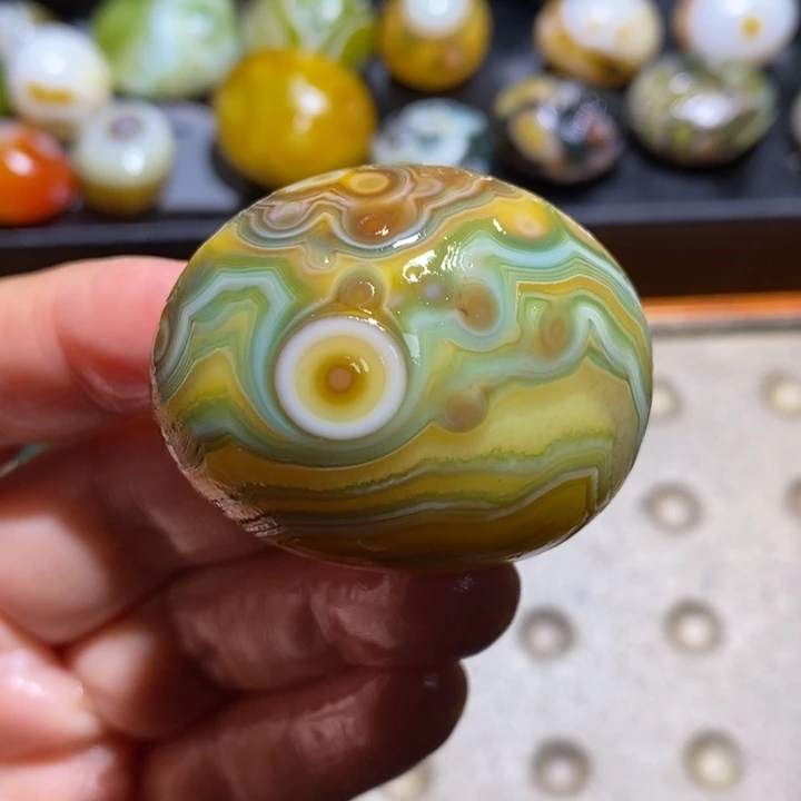 未镶嵌玛瑙/玉髓珠宝半成品42