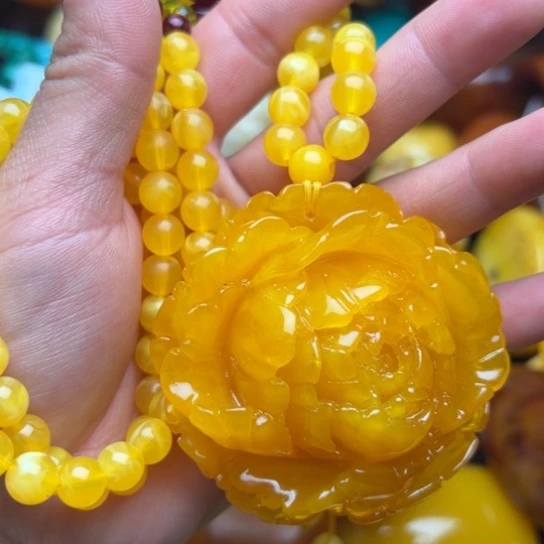 琥珀手串未镶嵌蜜蜡