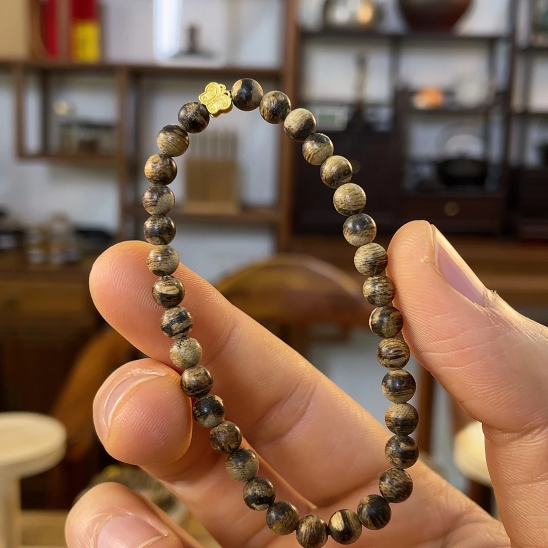 沉香手串芽庄 9分 5mm 2.42g