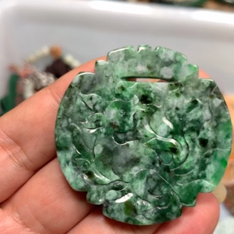【闪购商品】颈饰未镶嵌翡翠