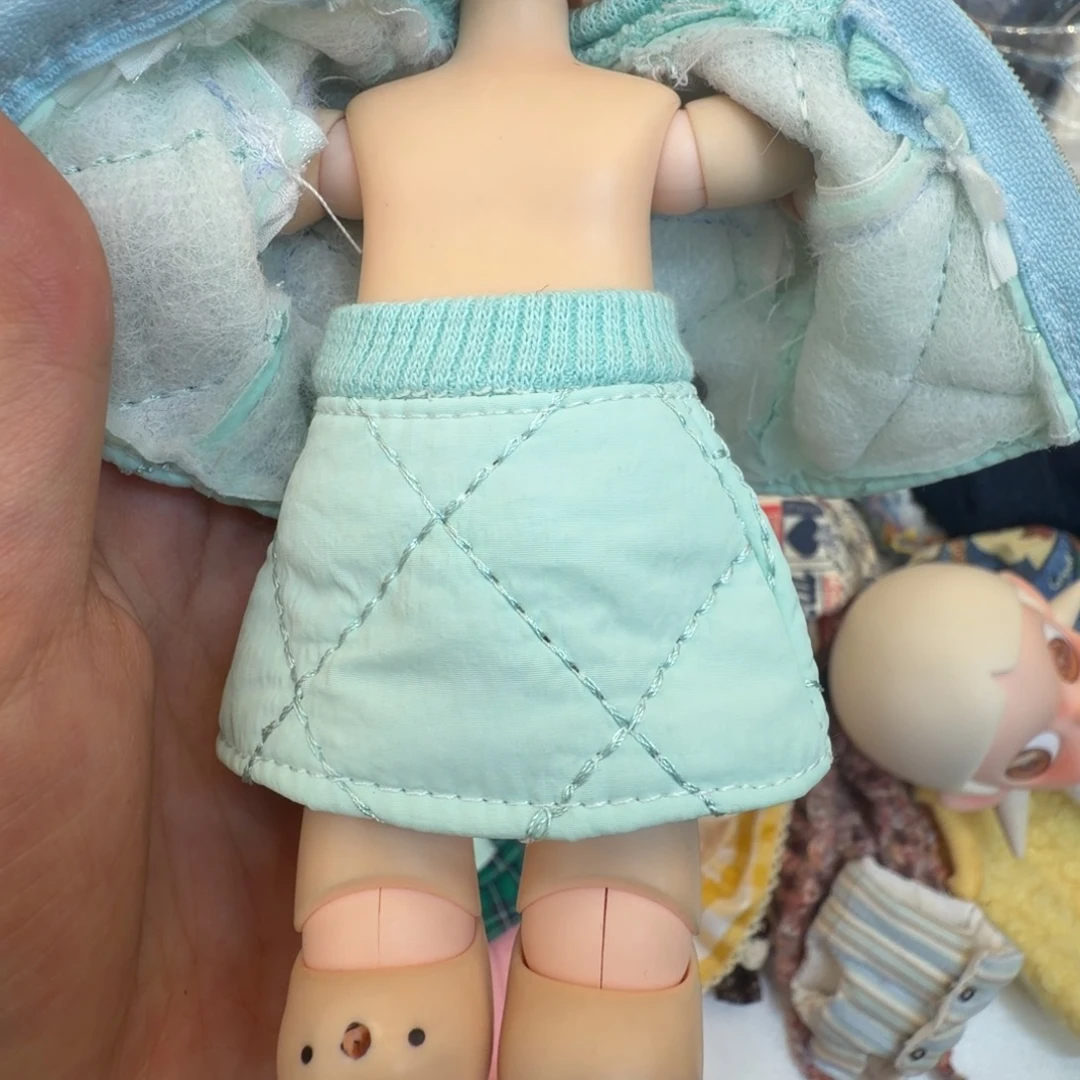 一个薄荷绿的棉服裙子照片