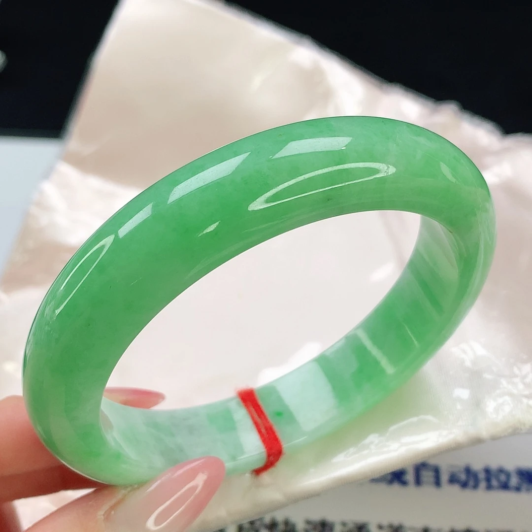 未镶嵌手镯翡翠694