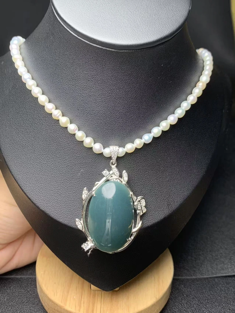 正品天然翡翠A货冰蓝鸽子蛋吊坠配珍珠项链翡翠鸽子蛋项链礼物