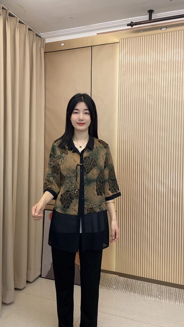 时尚翻领女装开衫五分袖衬衫夏季开衫