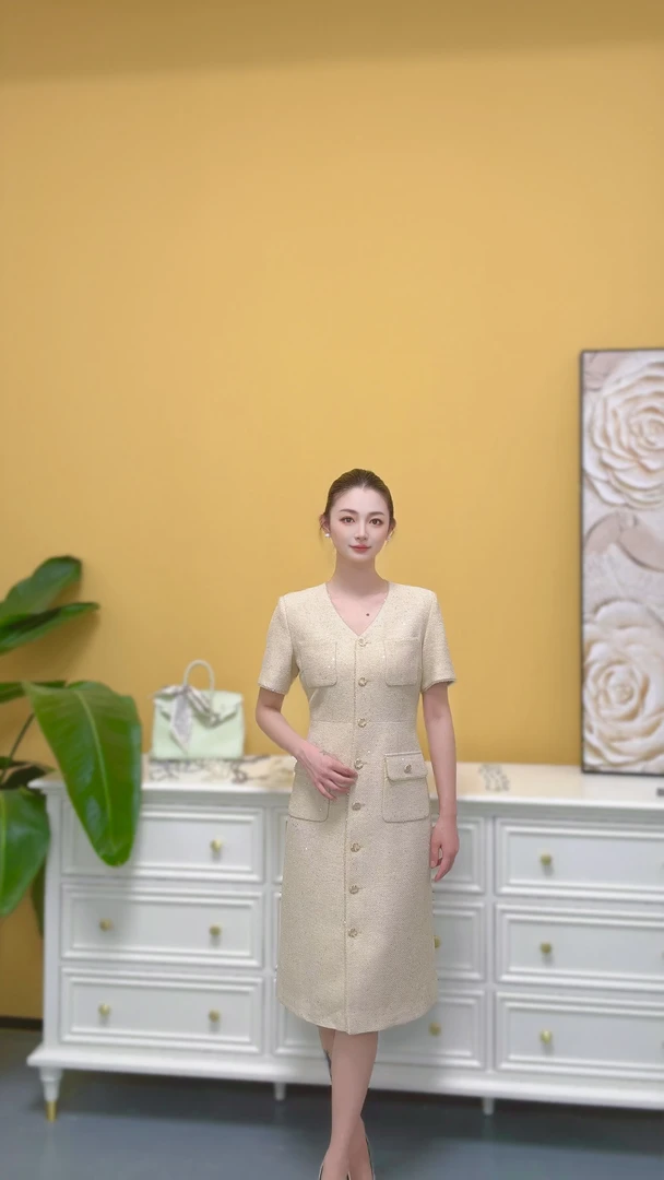 剀剀莉（帕兰朵V领）新款醋酸莱赛尔桑蚕丝绵羊毛混纺金咖色连衣裙