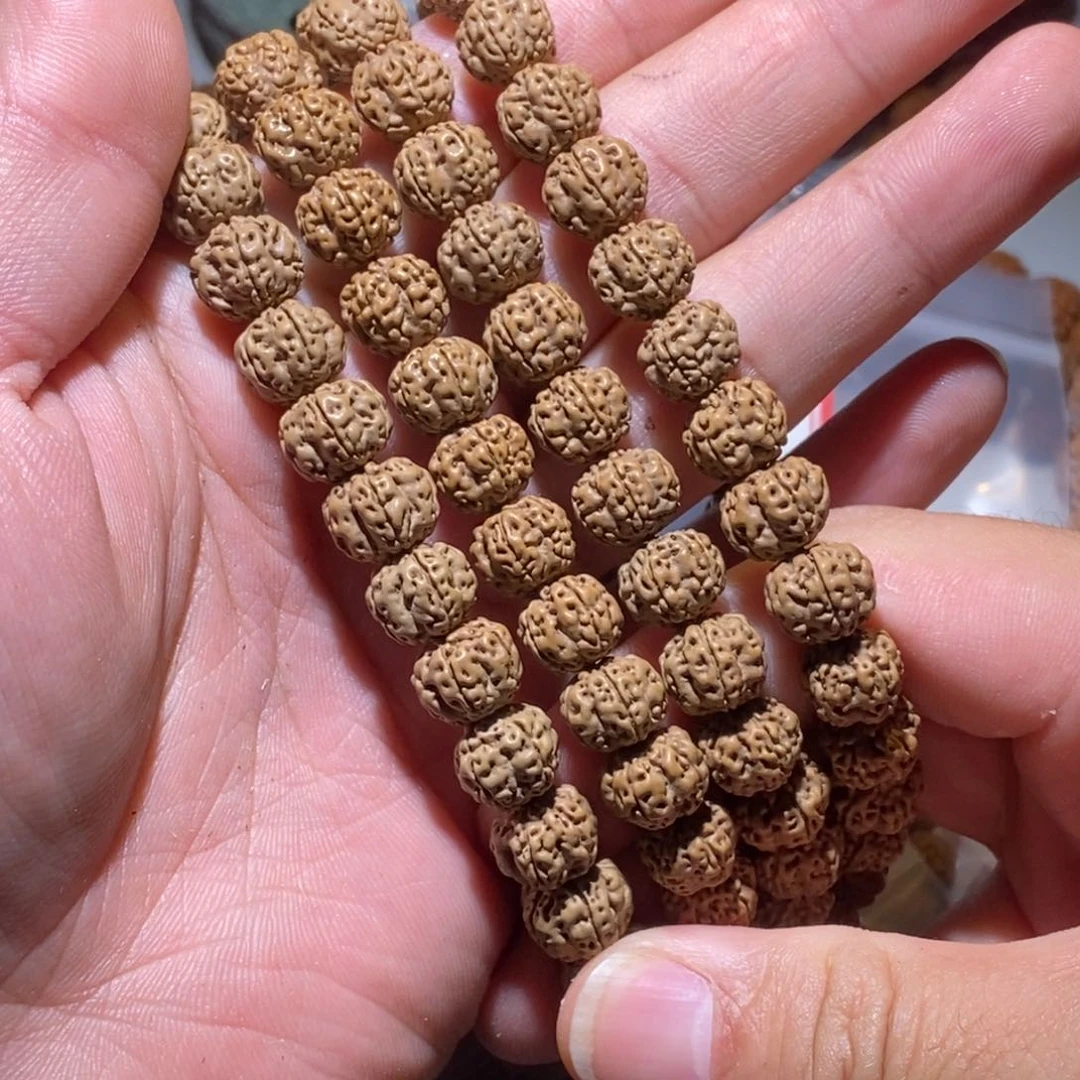 金刚菩提手串老树梅花10mm