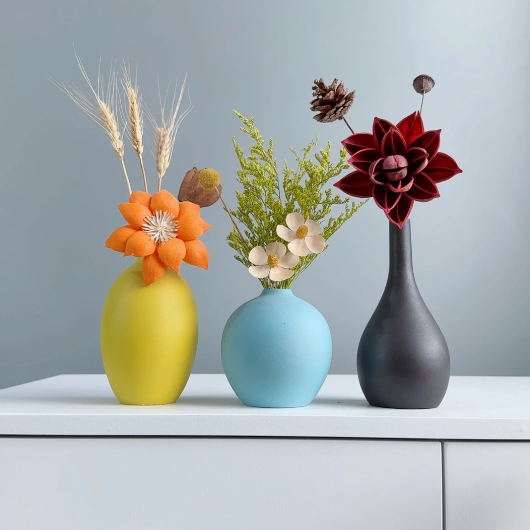 摆件陶瓷小花瓶摆件含花总高约20-30cm