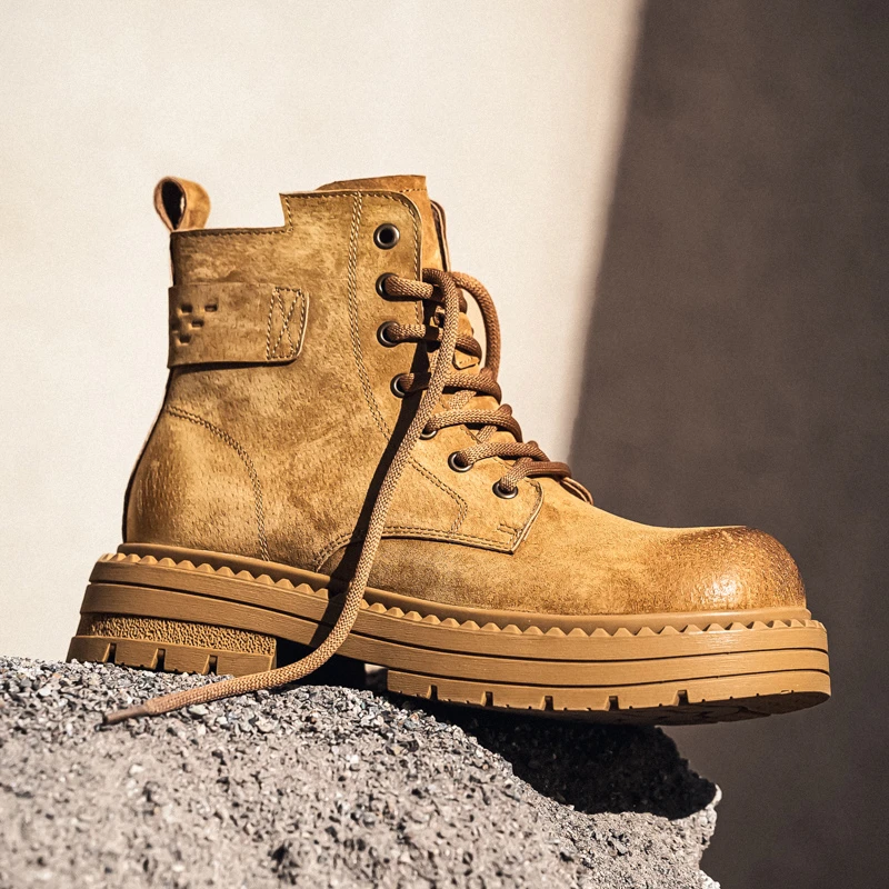 2025秋冬男生马丁靴男士潮流百搭休闲厚底增高大黄靴复古工装靴