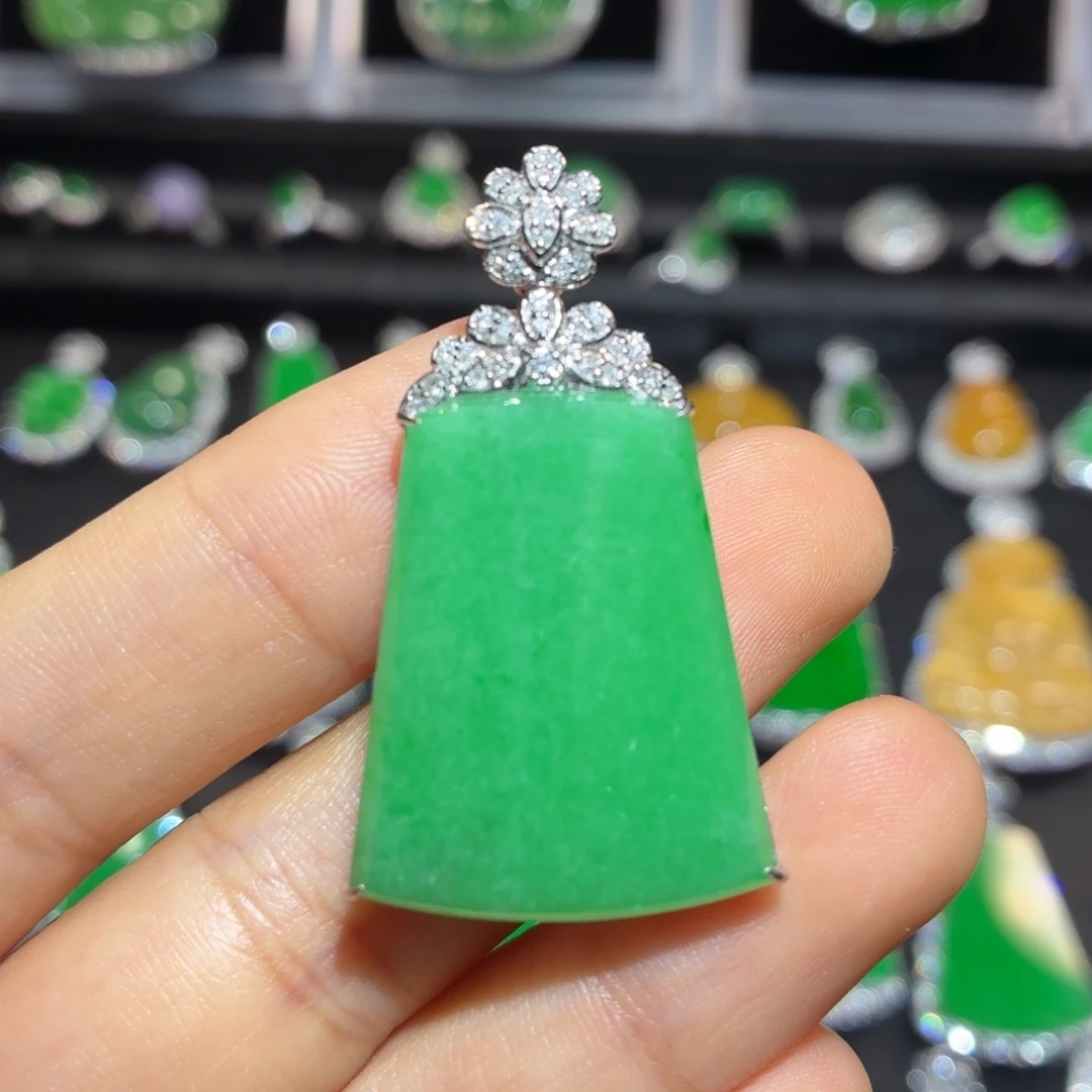 翡翠18K金镶嵌吊坠(不含链)翡翠