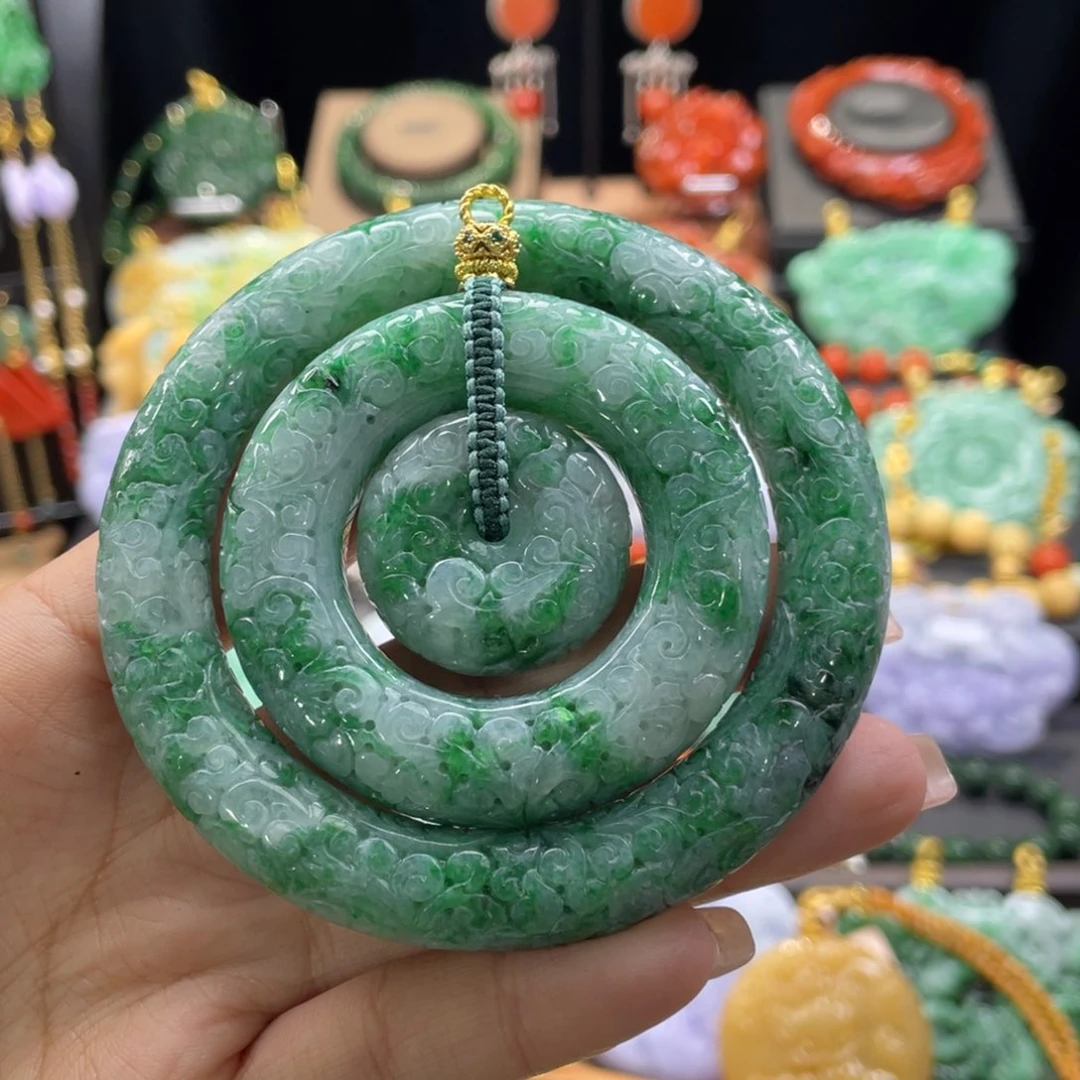 翡翠手镯未镶嵌代编织