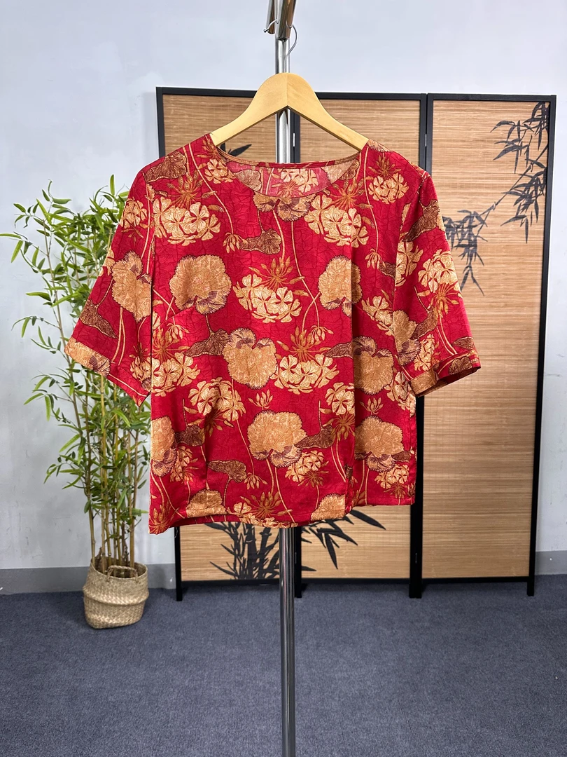 (红底金色银杏叶)新款妈妈装宽松短袖小衫上衣