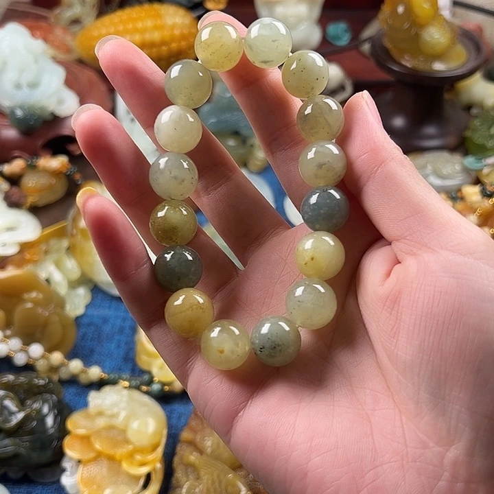 蛇纹石玉合金颈饰