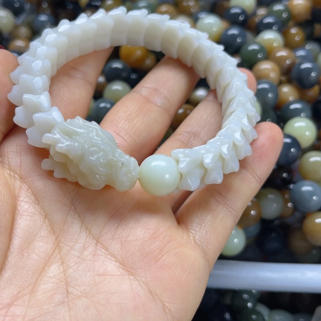 未镶嵌手链和田玉