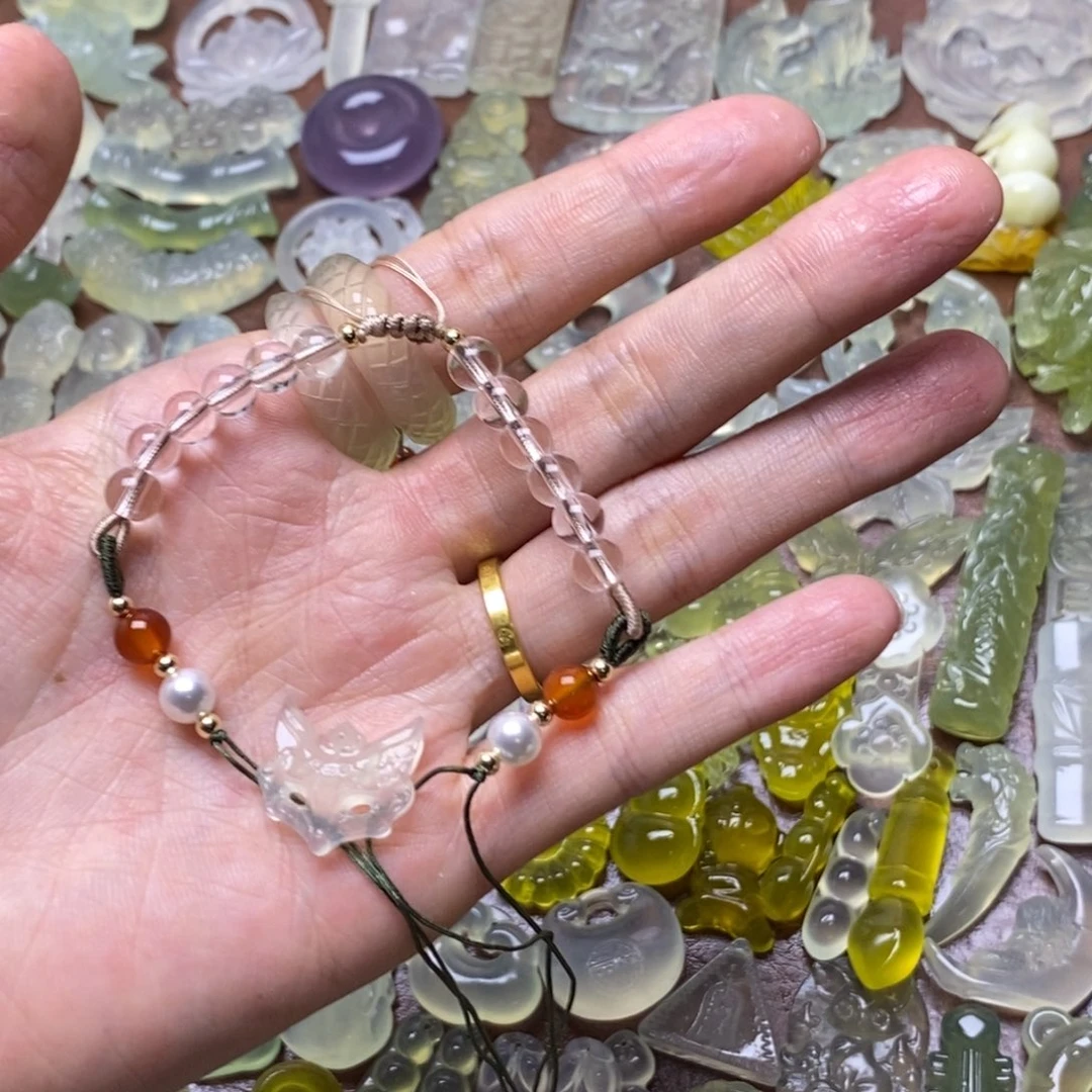 蛇纹石玉合金项链