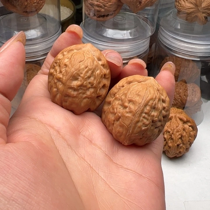 文玩核桃吊坠舍利37