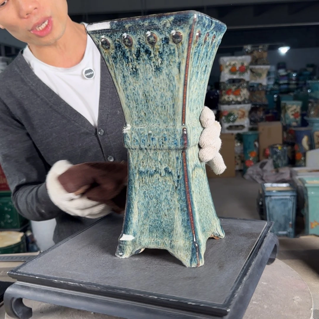 一风堂石湾花盆。