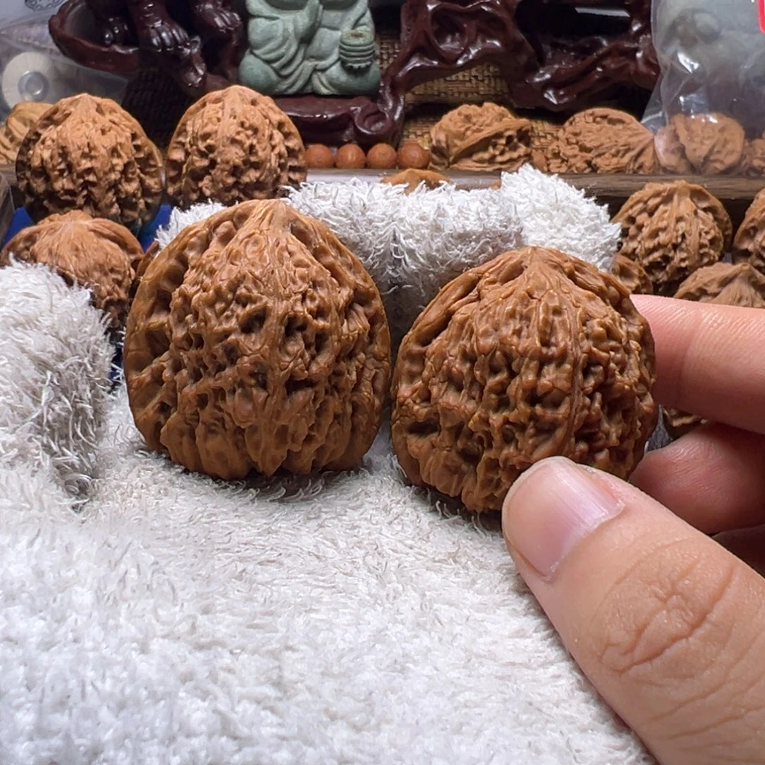 文玩核桃把件逐鹿丑疆